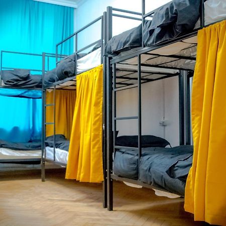 Paradise Hostel Tbilisi Buitenkant foto