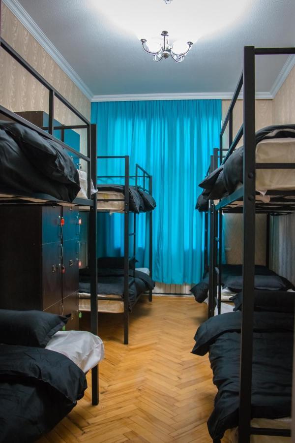 Paradise Hostel Tbilisi Buitenkant foto